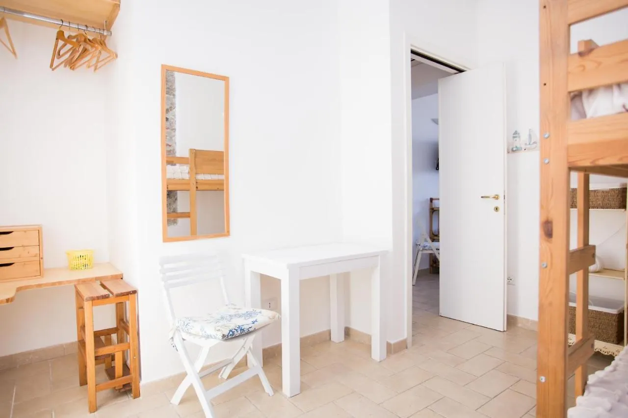 La Casa Della Tilde Apartment Ameglia 0*, Bocca di Magra