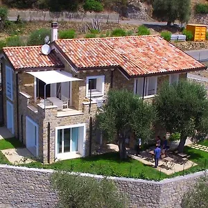 Bauernhof Aurivu, Vallebona